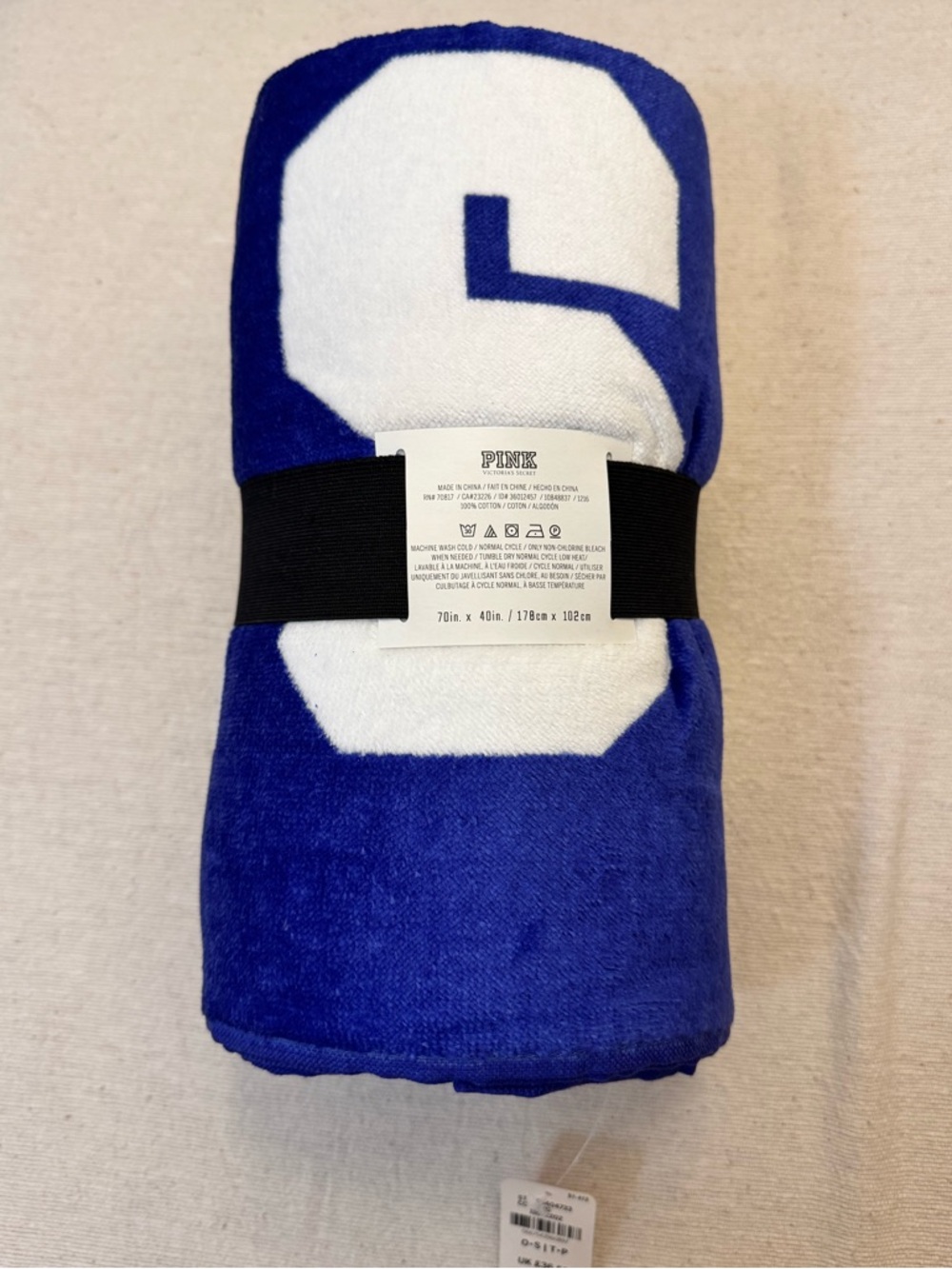 PINK Victoria's Secret Beach Please Royal Blue and White Graphic Towel BNWT - Picture 4 of 5